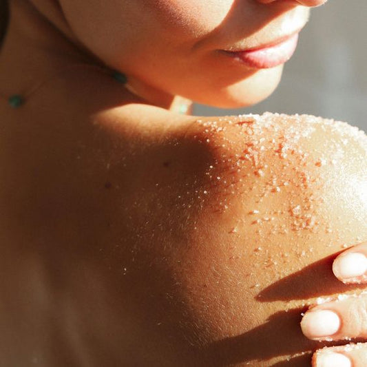 Exfoliación y Cuidado Corporal Para la Mujer Consciente